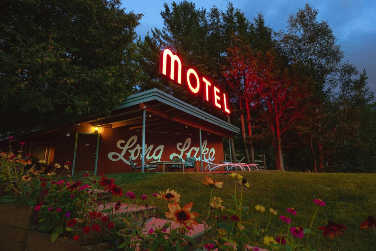 Motel Long Lake And Cottages Exterior photo
